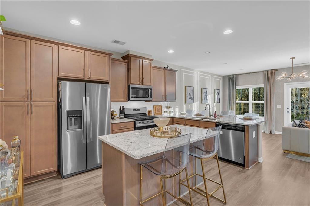 Building Photo - 1959 Hidden Hts