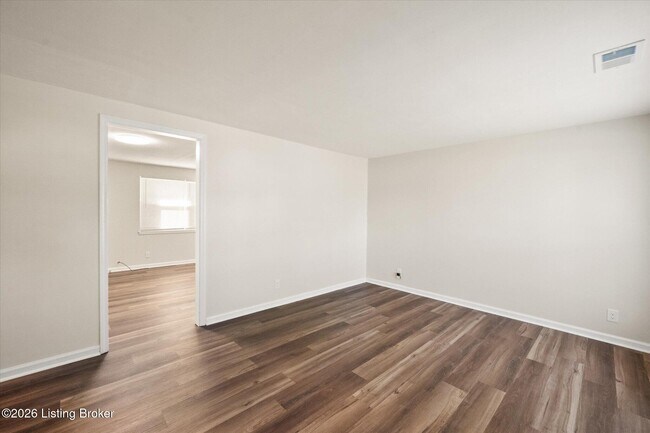 Building Photo - 5533 Ridgecrest Rd