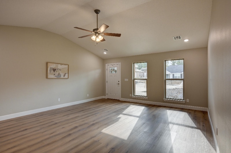 Building Photo - 1242 Sheila Ann Dr