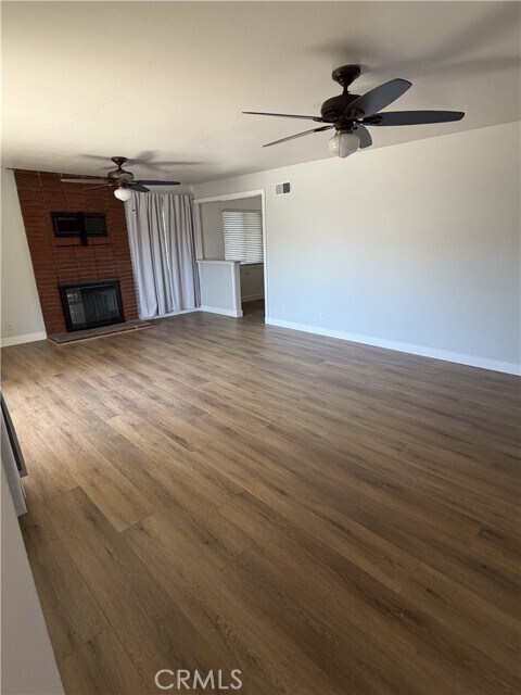 Building Photo - 7432 El Chino Cir