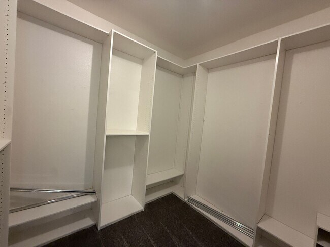 Building Photo - 2429 Flatley Cir