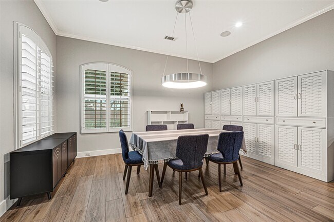 Building Photo - 11218 Gallant Ridge Ln