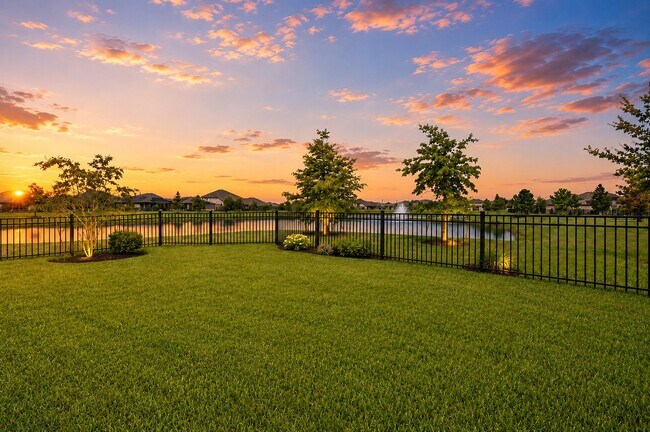Building Photo - 101 Eliana Shores Dr