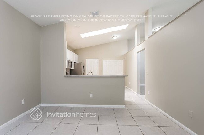 Building Photo - 12363 Pleasant Green Way