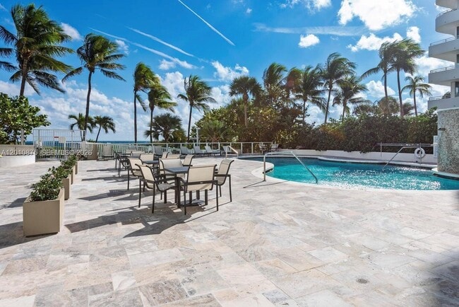 Building Photo - 8925 Collins Ave