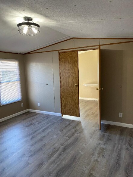 Building Photo - 40 Tylers Cookie Ln