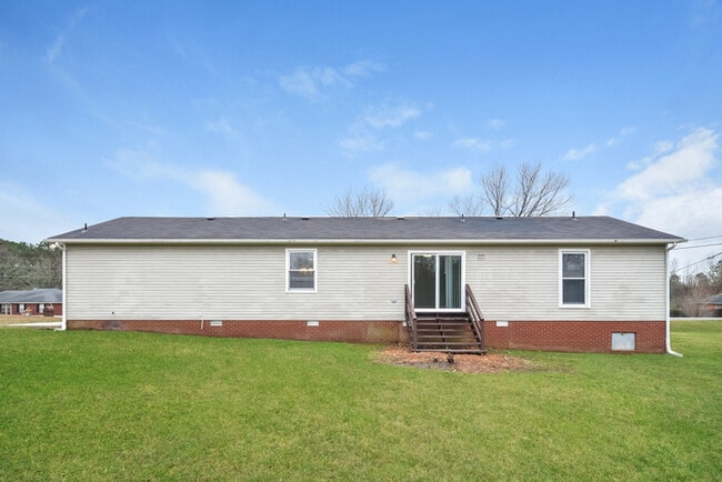 Building Photo - 269 Ariel Dr