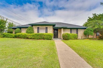 Building Photo - 917 Meadowgate Dr