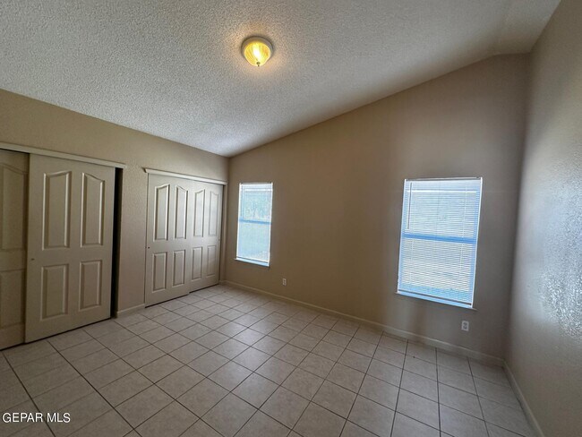 Building Photo - 3683 Prairie Rose St