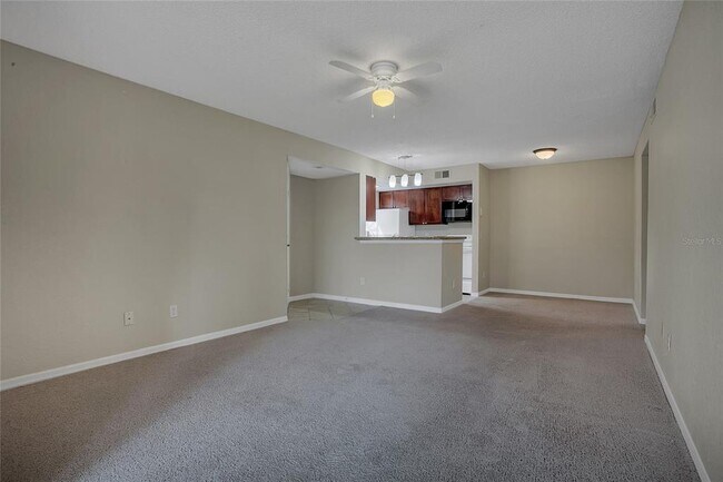 Building Photo - 5164 Conroy Rd