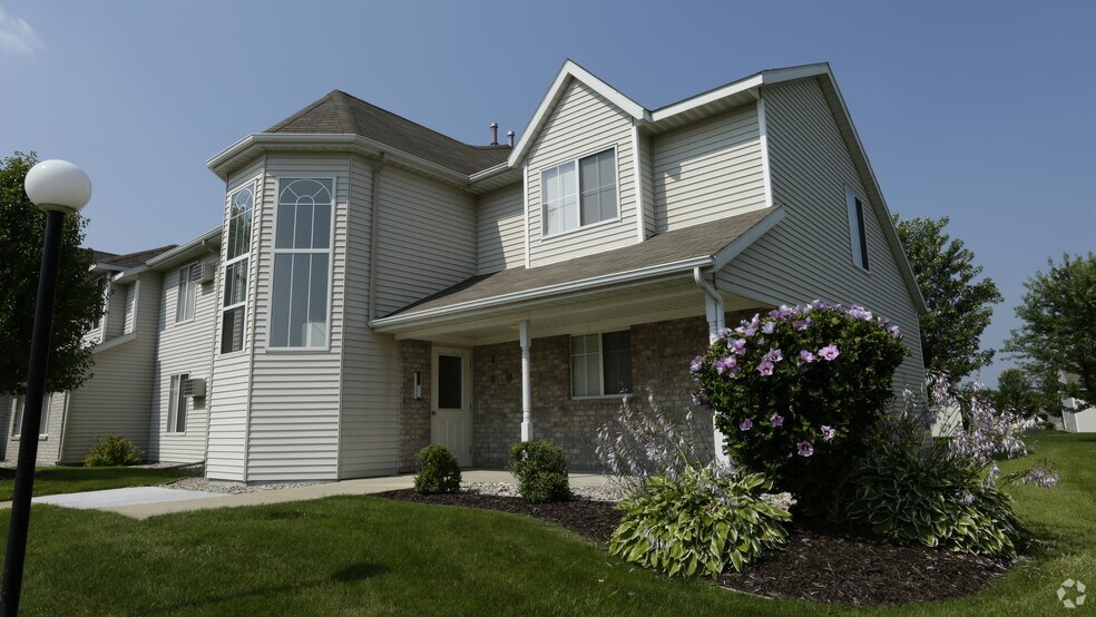 Bayberry Farms Apartments 5910 Bayberry Farms Dr Wyoming MI 49418