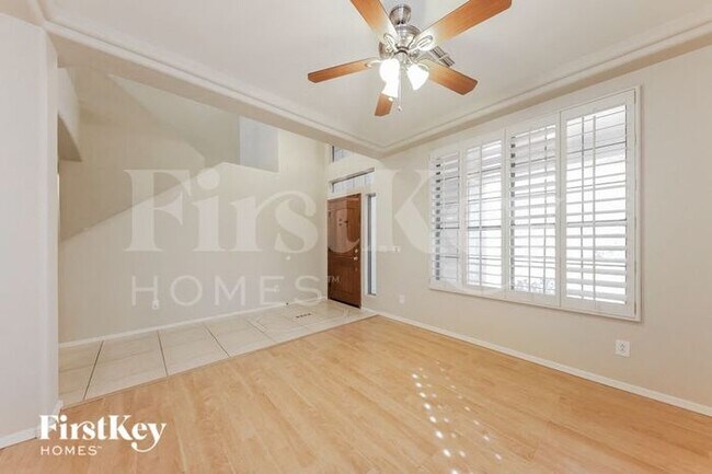 Building Photo - 16221 W Marconi Ave