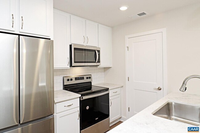 Building Photo - 5065 Mary Jackson Ct