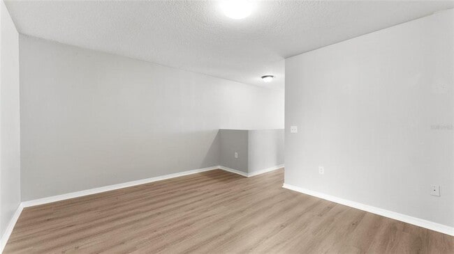 Building Photo - 9815 Ashburn Lake Dr