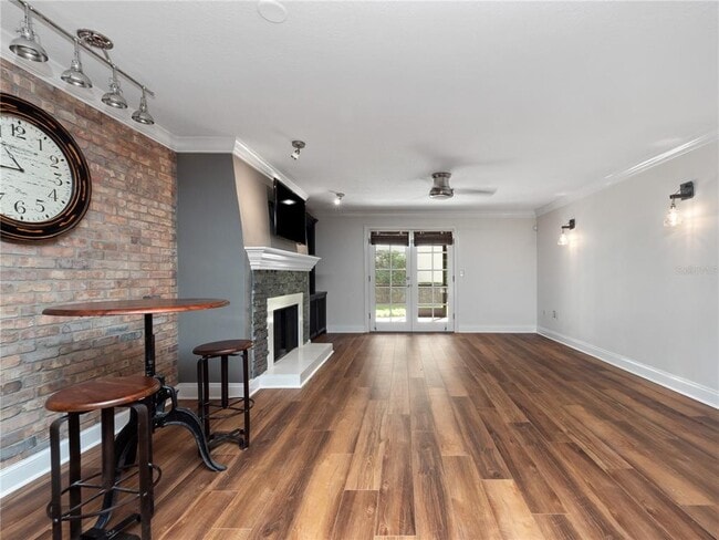 Building Photo - 210 Magnolia Rd