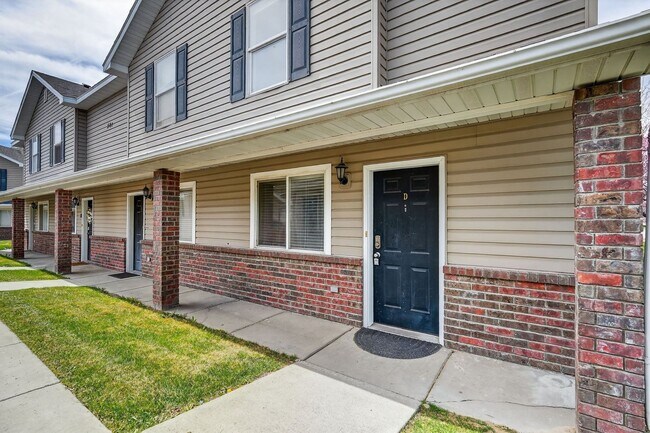 Building Photo - Must-See Apartment in Pheasant Ridge  Pocatello!