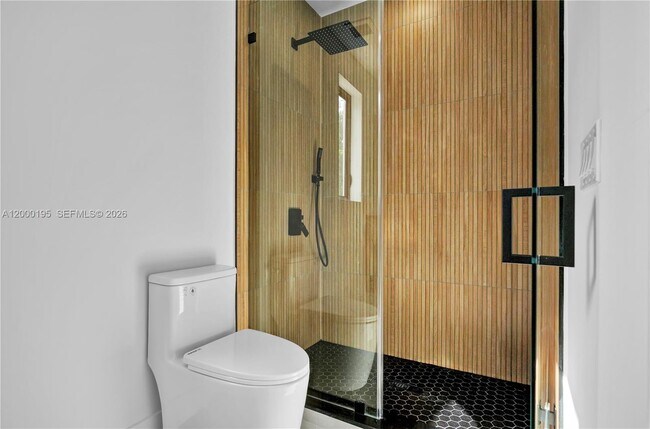 Building Photo - 5116 NW 3rd Ave