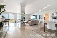 Building Photo - 4822 Ocean Blvd