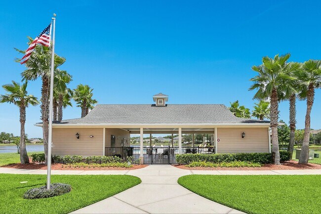 Building Photo - Spacious 4 Bedroom Home with Loft – Prime ...