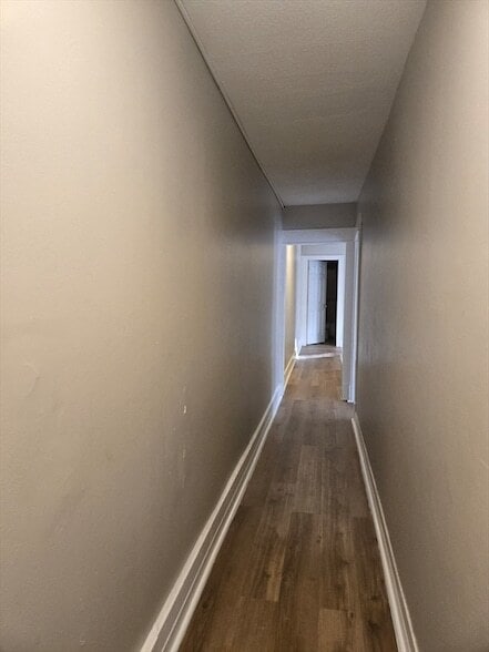 Building Photo - 529 Union St