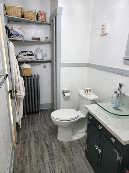 Bathroom (occupied) - 315 W Halliday St