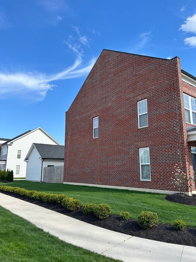 Building Photo - 5783 Evans Farm Dr