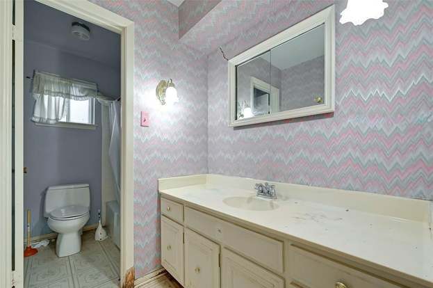 Building Photo - 9126 Troulon Dr