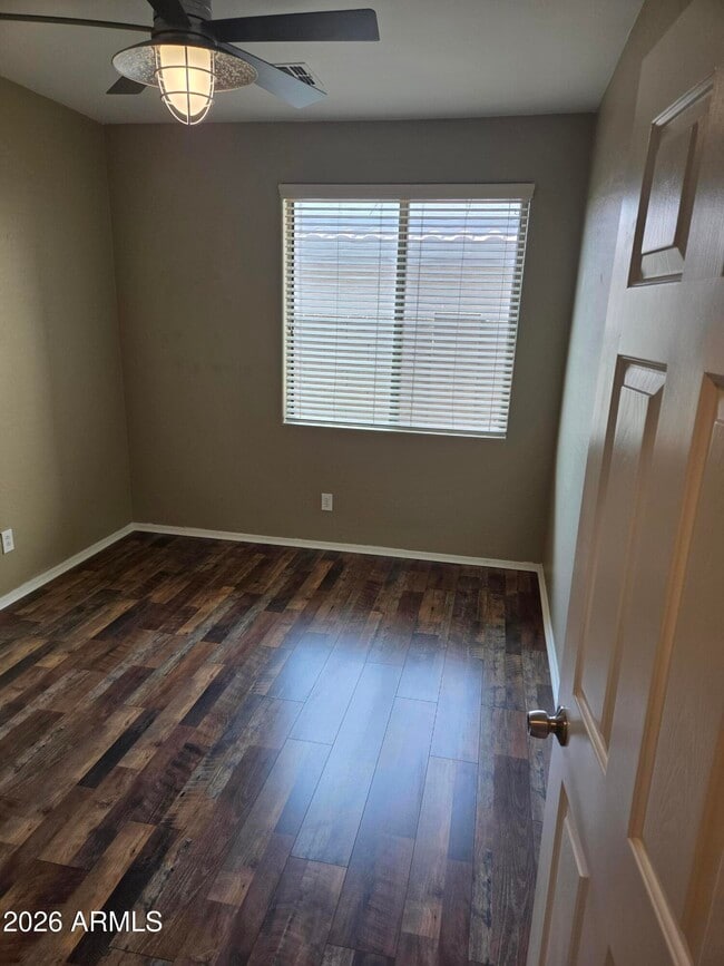 Building Photo - 3735 Desert Creek Ln