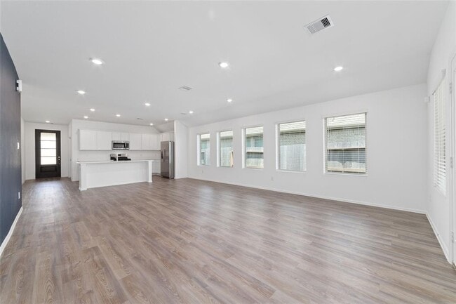 Building Photo - 12206 English Mist Dr