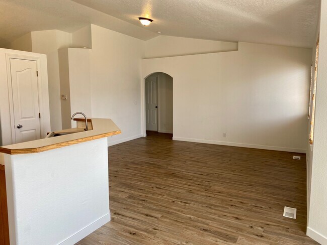 Building Photo - 11619 W Gabrielle Ct