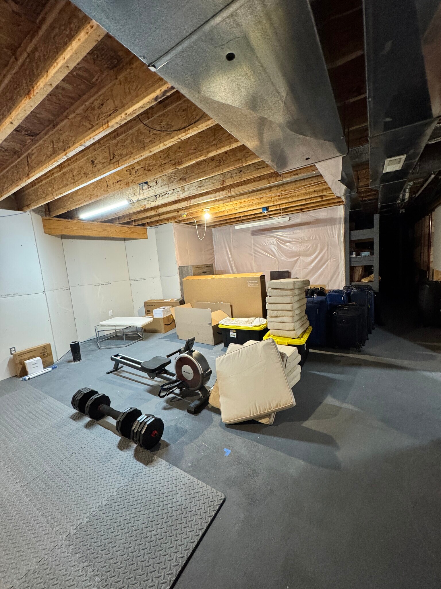 Building Photo - 18025 Lisbon Dr