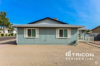 Building Photo - 14033 N 49th Ave