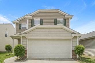 Building Photo - 2222 Buckleigh Dr