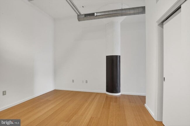 Building Photo - 1714 Memphis St