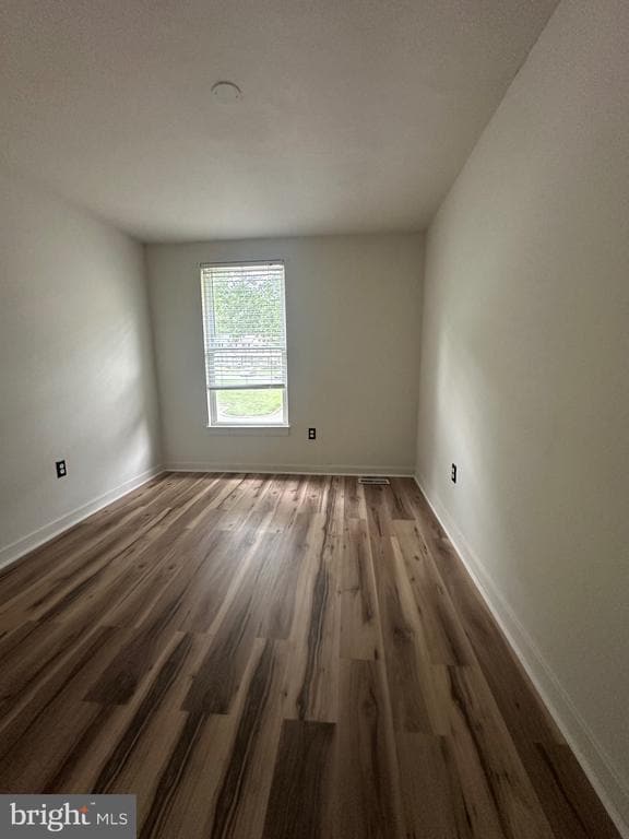 Building Photo - 344 Shady Glen Dr