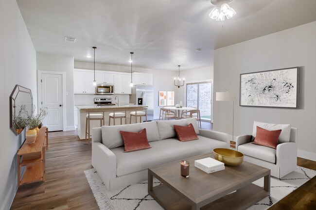 Building Photo - Wonderful Townhome in Cooper District!