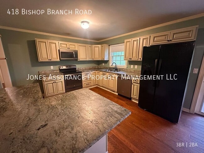 Building Photo - 418 Bishops Branch Rd
