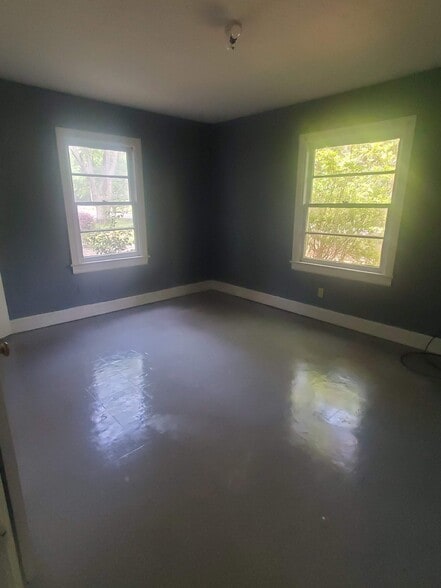 Building Photo - 2926 N 7th Ave