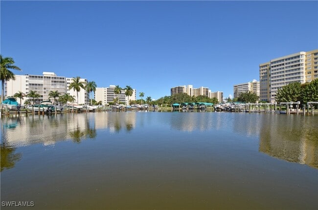 Building Photo - 1 Bluebill Ave