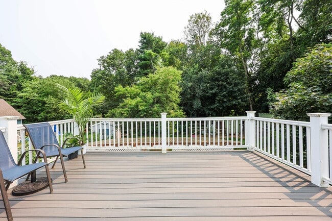 Building Photo - 90 Merrimack St