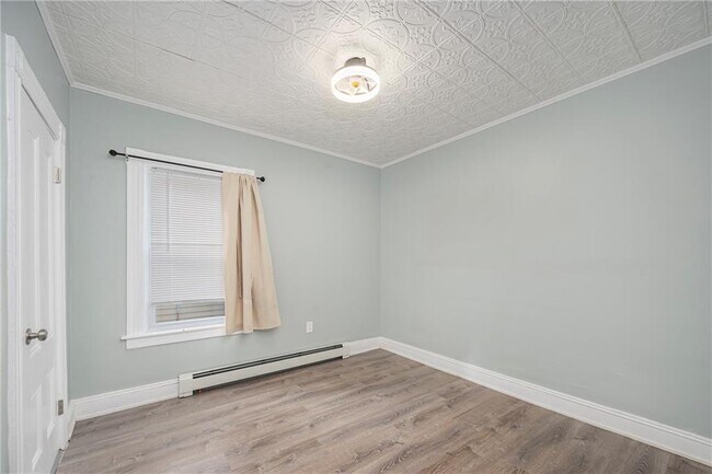 Building Photo - 149 Pomona Ave