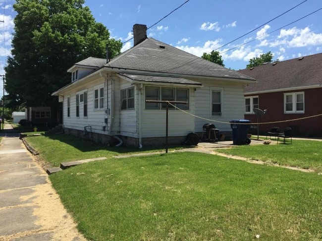 Building Photo - 501 S 19th St