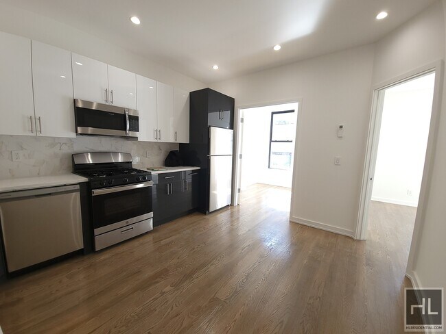 Building Photo - MALCOLM X BOULEVARD