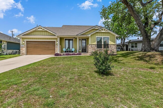 Building Photo - 224 Charli Cir