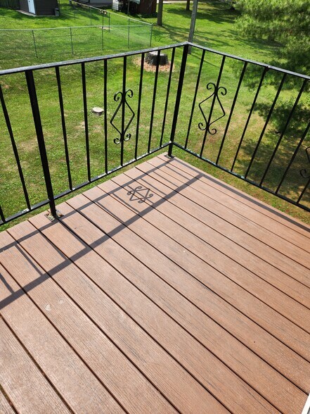 Building Photo - 123 N Thomas St