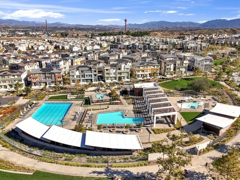 Building Photo - 27116 Valley Oak Pl