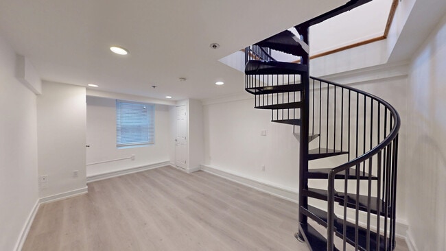 Building Photo - 1408 California St