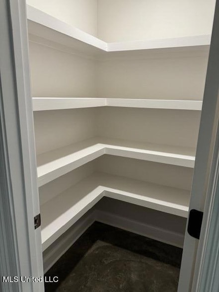 Building Photo - 248 Chartleigh Cir