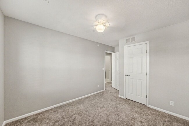Building Photo - 6238 Wescroft Ave
