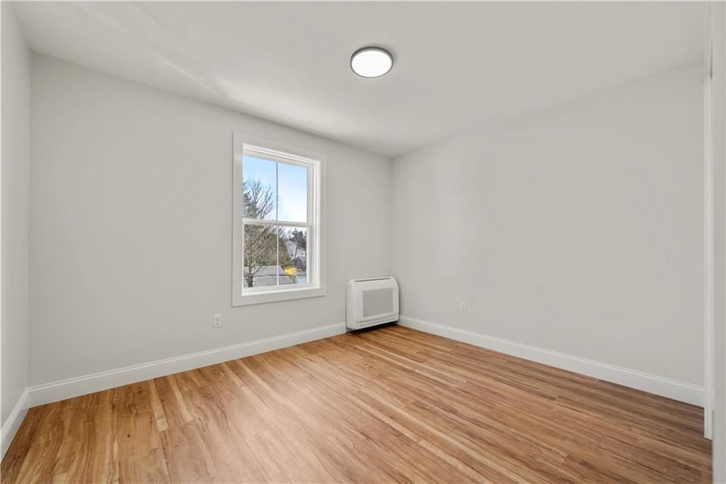 Building Photo - 36 Evarts St